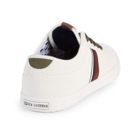 💕HOST PICK💕 BEN SHERMAN 🆕 White Olive Madison Lace-Up Sneakers. Size 10. - Picture 3 of 4